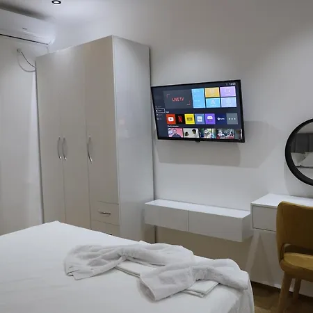 Noel City Centre Apartment Berat Exterior photo